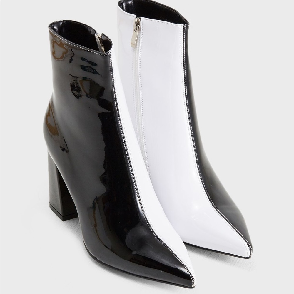 Two-tone ankle boots